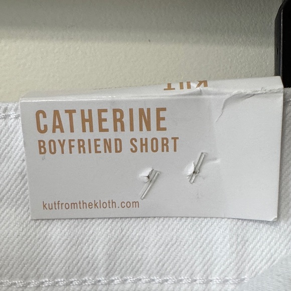 Kut from the Kloth Catherine Boyfriend White Jean Shorts - Picture 7 of 7